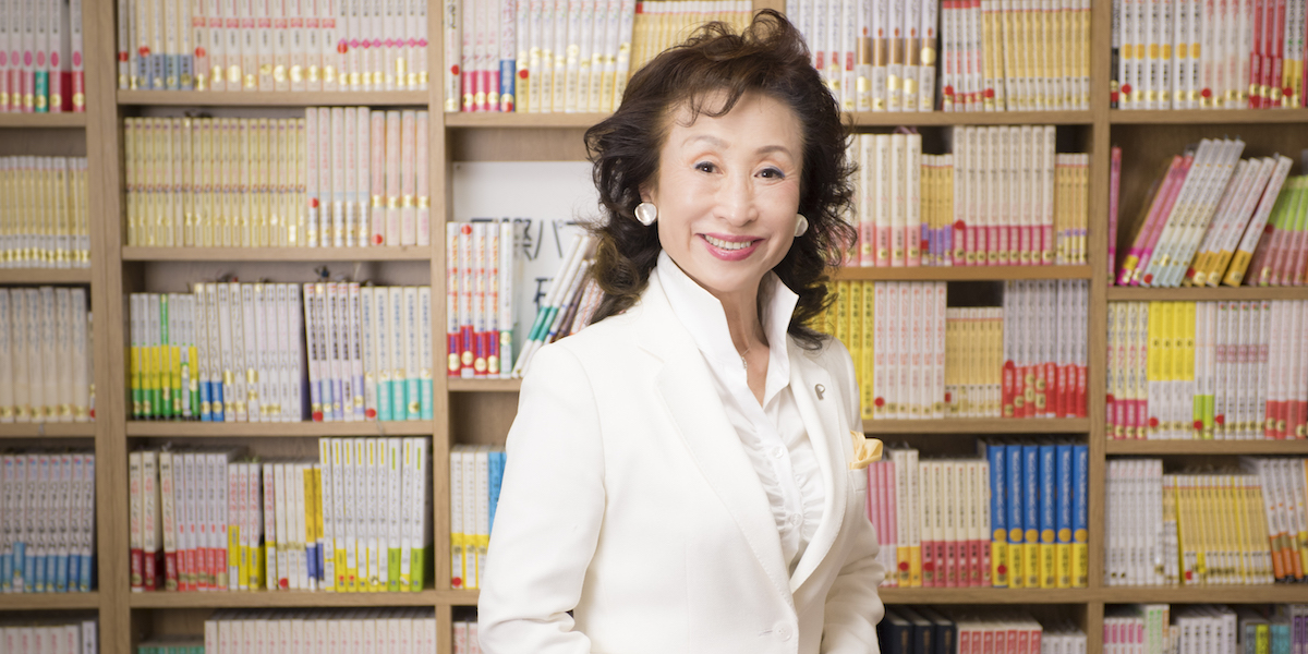 佐藤綾子