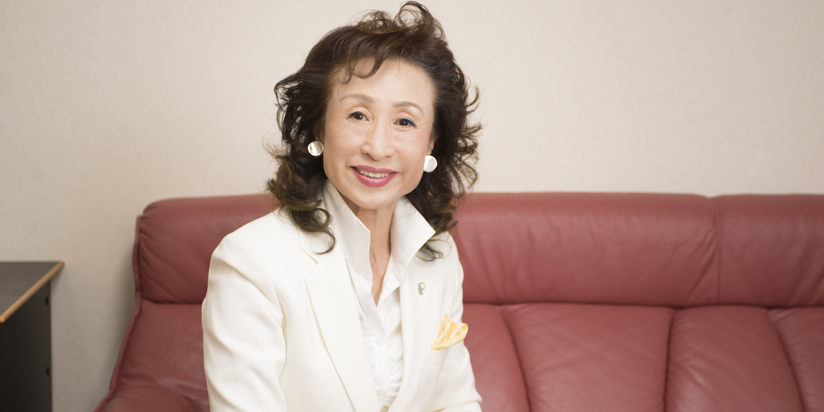 パフォーマンス学の第一人者に聞いた、初対面で相手の心をつかむ方法 【好感度アップコラム】